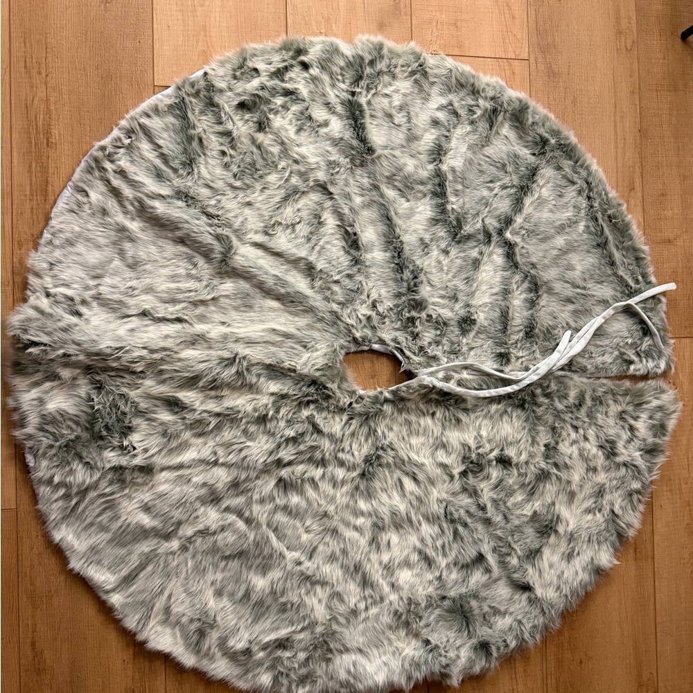 Wondershop Silver Satin Fabric